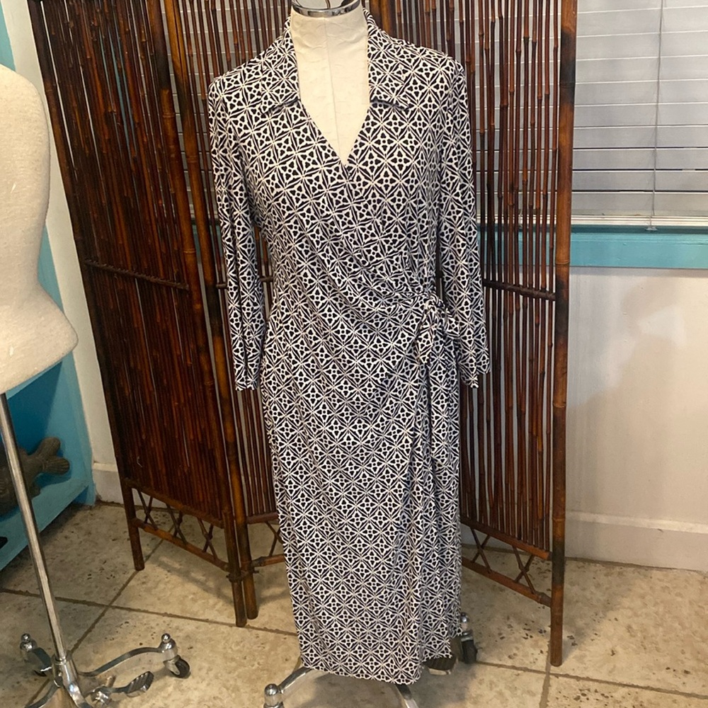 Anne Klein Black & White Geometric Wrap Midi Dress